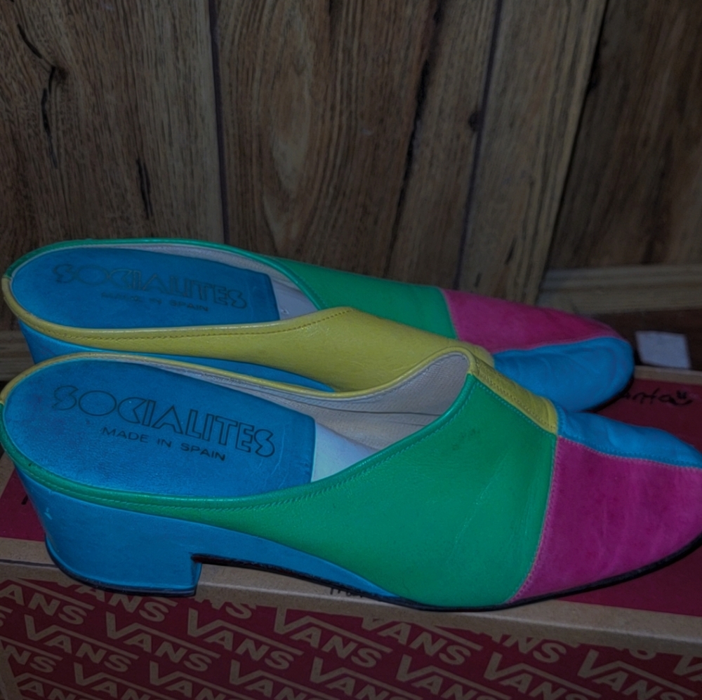 Vintage Socialites Colored Pumps